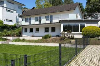 Haus mieten in Zum Mühlenberg, 53721 Siegburg, Bestwohnlage Kreisstadt Siegburg: schmuckes Einfamilienhaus mit sonnigen Grundstück und Fernblick
