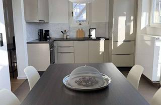 Immobilie mieten in Paulinenstraße 14-16, 70178 Süd, Urban Living Stuttgart-Mitte – möblierte 2,5-Zimmer-Altbauwohnung mit Balkon & Designausstattung