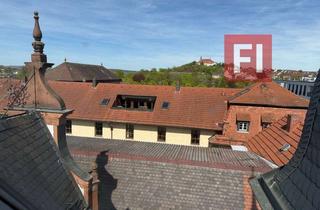 Wohnung kaufen in 36037 Fulda, Stilvolle Altbau-Maisonette-Eigentumswohnung im Herzen von Fulda Nähe Stadtschloss-Schlosspark!