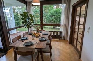 Wohnung kaufen in Josef-Schauer-Straße, 82178 Puchheim, Top-Lage trifft auf Wohnen im Grünen: Ruhige, helle 3-Zimmer Gartenwohnung mit Haus-Charakter