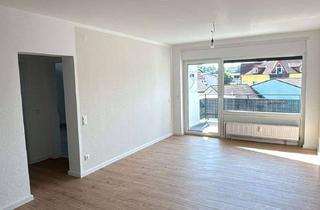 Wohnung mieten in Talweg, 63694 Limeshain, Erstbezug nach Sanierung mit Balkon und Einbauküche: Schöne 3-Zimmer-DG-Wohnung in Limeshain