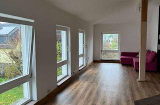 Wohnung mieten in 66740 Saarlouis, Gepflegte 2-Zimmer-Wohnung mit Fußbodenheizung im 1. OG