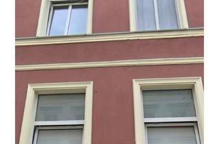 Wohnung mieten in 19053 Paulsstadt, Wohnen mit Charakter: 2-Zimmer-Dachgeschosswohnung in Schwerin