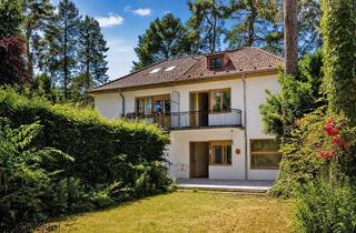 Doppelhaushälfte kaufen in Nickisch-Rosenegk-Straße 11, 14129 Nikolassee, Architekturgeschichte zum Leben erwecken - Doppelhaushälfte ideal für Familien