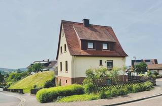 Einfamilienhaus kaufen in 63589 Linsengericht, Freistehendes Einfamilienhaus mit großem Grundstück und viel Potenzial in ruhiger Lage