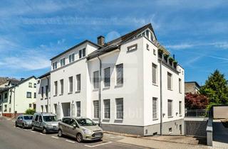 Gewerbeimmobilie kaufen in 53721 Siegburg, Büro oder Praxis mit 12 Tiefgargenstellplätzen in City-Lage.