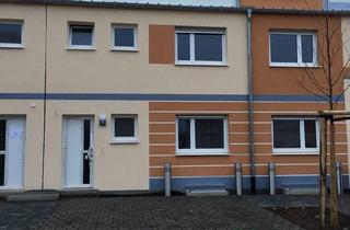 Haus kaufen in 91325 Adelsdorf, Adelsdorf - Modernes Reihenmittelhaus (BJ 2018)