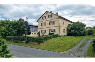 Haus kaufen in 96465 Neustadt, Neustadt bei Coburg - Resthof mit 2,19 ha Eigenland - Pferdehaltung, große Scheune