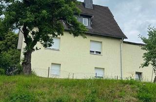 Mehrfamilienhaus kaufen in 57319 Bad Berleburg, Bad Berleburg - Mehrfamilienhaus mit 3 Wohneinheiten