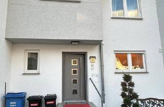 Haus kaufen in 74177 Bad Friedrichshall, Bad Friedrichshall - Attraktives Reihenmittelhaus mit Garten und Balkon