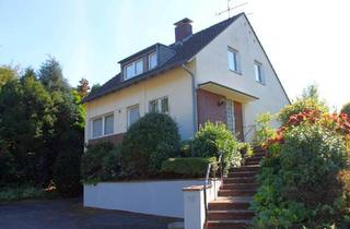 Einfamilienhaus kaufen in 51429 Bergisch Gladbach, Bergisch Gladbach - Einfamilienhaus auf großem Grundstück in Bestlage von Bensberg