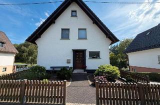 Haus kaufen in 51598 Friesenhagen, Friesenhagen - Renoviertes Haus im Grünen