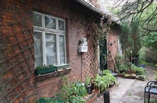 Haus kaufen in 27252 Schwaförden, Schwaförden - Altbau auf großem Grundstück mit Entwicklungspotenzial