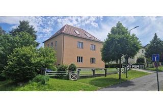 Haus kaufen in 99706 Sondershausen, Sondershausen - Gepflegtes Dreifamilienhaus zum Verkauf