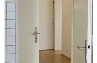 Wohnung kaufen in Echzeller Straße 12, 60386 Fechenheim, 3-Zimmer-Wohnung mit 2 Balkonen, Aufzug und Top-Lage in Bergen-Enkheim