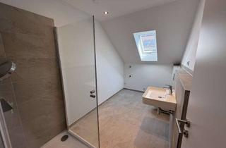 Wohnung kaufen in 64832 Babenhausen, Kernsanierte Dachgeschosswohnung mit Effizienzklasse A und Photovoltaikanlage
