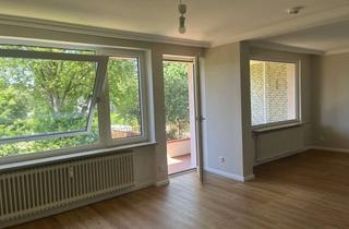 Wohnung kaufen in 22419 Langenhorn, Frisch sanierte, lichtdurchflutete Wohnung in ruhiger Umgebung