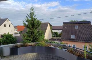Wohnung kaufen in Weißenseestraße 22, 86163 Hochzoll, Gepflegte 3-Zimmer-Dachgeschosswohnung mit Balkon