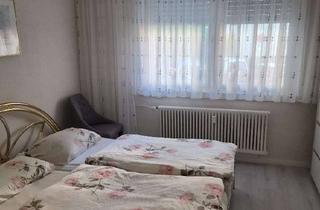 Wohnung kaufen in Carl-Goerdeler-Straße 44, 60320 Dornbusch, Alltagstaugliche 2,5-Zimmer-Wohnung in Frankfurt Dornbusch
