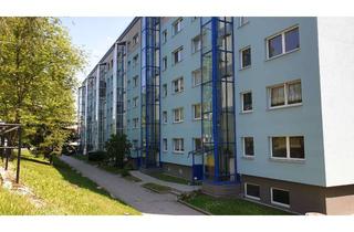 Wohnung mieten in Bruno-Dost-Str. 07, 08289 Schneeberg, 4-Raum-Wohnung mit Personenaufzug