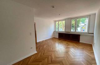 Wohnung mieten in 50226 Frechen, Helle, frisch renovierte 3-Zimmer-Wohnung mit Parkett und großer Terrasse