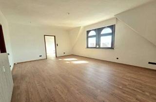 Wohnung mieten in 96476 Bad Rodach, 3-Zimmer-Wohnung im Zentrum mit Altbauflair am Marktplatz