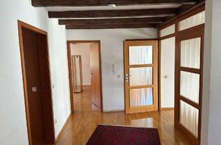 Wohnung mieten in Bozener Straße 17, 72379 Hechingen, Helle 3-Zimmer-Wohnung in der Hechinger Oberstadt, Bad neu