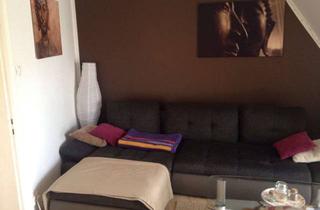 Wohnung mieten in Hillenbrandstrasse, 86156 Kriegshaber, Heimelige 2 Zimmer Dachwohnung in ruhiger Lage mit Südbalkon nahe Bahnhof. Ideal z.B. für Pendler