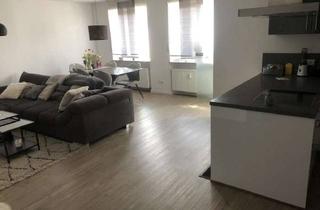 Wohnung mieten in Plonergasse, 91074 Herzogenaurach, Wohnen mit Charakter: 3-Zimmer-Wohnung in Herzogenaurach mit eigenem Eingang und 2 Stellplätzen