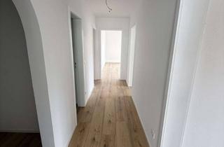 Wohnung mieten in Irisweg 27, 71642 Ludwigsburg, Renovierte 3,5-Zimmer-Wohnung mit Balkon & Einbauküche in Poppenweiler