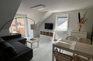 Wohnung mieten in Austraße 19, 71032 Böblingen, Vollmöblierte 2-Zimmerwohnung mit EBK und Balkon | 2 Gehminuten vom HBF | ruhige Lage