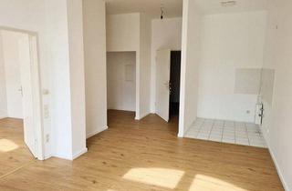 Wohnung mieten in 08496 Neumark, Helle 2-Raum-Wohnung mit Laminatboden in Holzoptik