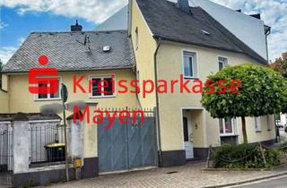Einfamilienhaus kaufen in 56751 Polch, Modernisiertes Einfamilienhaus mit Ausbaureserve in ruhiger Lage