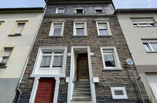 Mehrfamilienhaus kaufen in 56841 Traben-Trarbach, Modernisierungsbedürftiges Mehrfamilienhaus in gefragter Ortslage