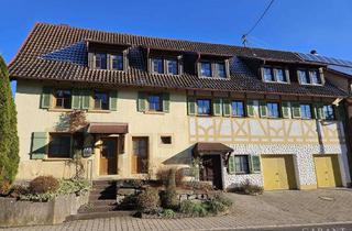 Haus kaufen in 72186 Empfingen, Zweifamilienhaus mit möglicher Gewerbeeinheit, Außengebäuden und traumhaft schönem Gartenpark