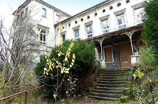 Haus kaufen in Grauer Hof 3-5, 39393 Am Großen Bruch, Leerstehendes ehemaliges Gutshaus in 39393 Am Großen Bruch, Am Großen Bruch 3-5 und Brennhof 1-2