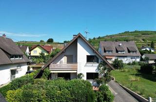 Haus kaufen in 79241 Ihringen, Viel Platz, viele Möglichkeiten – Großzügiges Zweifamilienhaus in bester Wohnlage von Ihringen