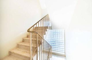 Mehrfamilienhaus kaufen in 56179 Vallendar, Renditestarkes Mehrfamilienhaus mit Entwicklungspotenzial!
