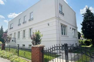 Haus mieten in Ewaldstraße, 12524 Altglienicke, Modern möbliertes Familienhaus mit 5 Schlafzimmern | 360 m² | Altglienicke
