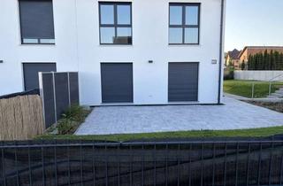 Haus mieten in Eschen 43b, 95488 Eckersdorf, Modernes & Ruhiges Wohnen in Eschen – Neuwertige-Doppelhaushälfte