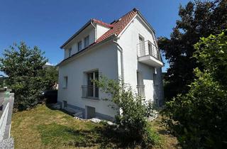Haus mieten in 65199 Dotzheim, FREE STANDING HOUSE! Refurbished in 2021 with approx. 200 m², garden, garage, 11km from Clay Kaserne