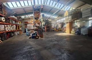 Gewerbeimmobilie mieten in Industriestr. 15, 42477 Radevormwald, 340 m² Halle/Lager mit Rolltor und Laderampe zu vermieten