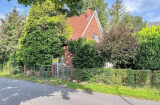 Grundstück zu kaufen in 22848 Norderstedt, Baugrundstück mit Altbestand