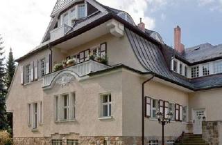 Wohnung mieten in Stubenrauchstraße, 14167 Zehlendorf, 6,5-Zimmer-Wohnung in hocherrschaftlicher Villa im schönen Zehlendorf!