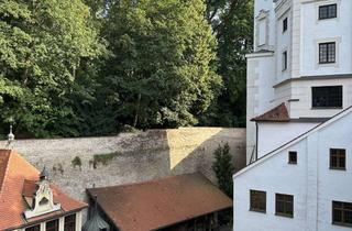 Wohnung mieten in Beim Rabenbad, 86150 Innenstadt, Stilvolles Betreutes Wohnen im Herzen Augsburgs (nur mit Wohnberechtigungsschein!)