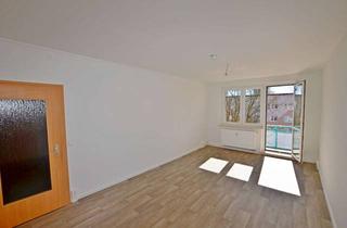 Wohnung mieten in John-Schehr-Straße 17, 06526 Sangerhausen, 2-Raum-Wohnung! BW! Balkon! Bezug sofort möglich!
