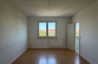 Wohnung mieten in Stendaler Straße 65, 12627 Hellersdorf, Gut geschnittenes Pärchenapartment mit Wannenbad - leider ohne Balkon!
