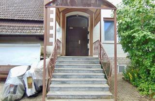 Mehrfamilienhaus kaufen in Hofhausstr. 5b, 61130 Nidderau, Mehrfamilienhaus am Marktplatz von Windecken - 3 Wohnungen zum Preis von 1