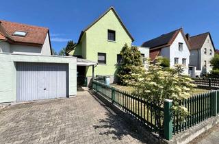 Einfamilienhaus kaufen in 63071 Offenbach, Freistehendes Einfamilienhaus mit großem Garten und Sanierungspotenzial