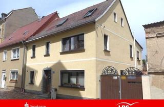 Haus kaufen in 08371 Glauchau, Viel Potential mit gemütlichem Innenhof